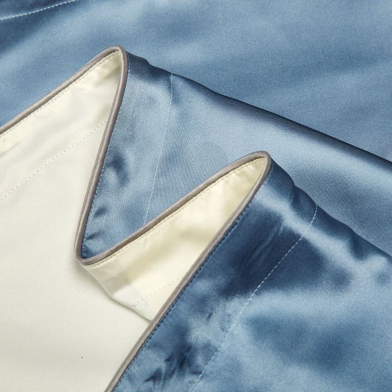 Silk Pillowcase Iris Blue - Fever Lingeries