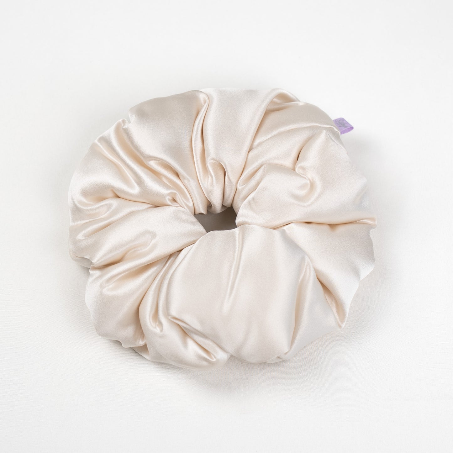 Silk Scrunchie Pearl Luster