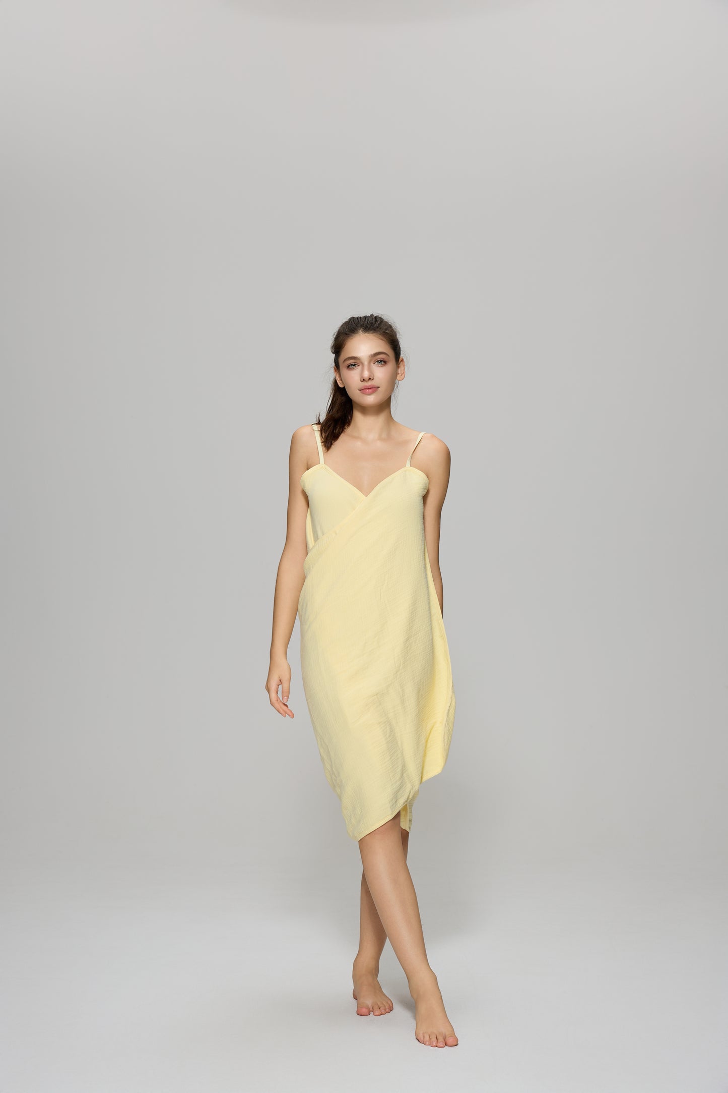 Wearable Backless Camisole Bath Towel