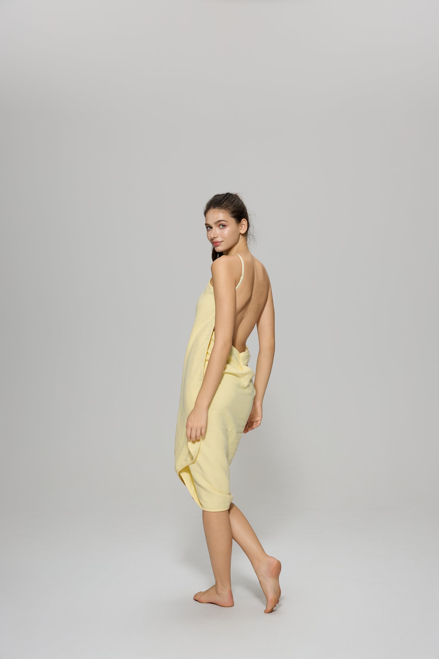 Wearable Backless Camisole Bath Towel