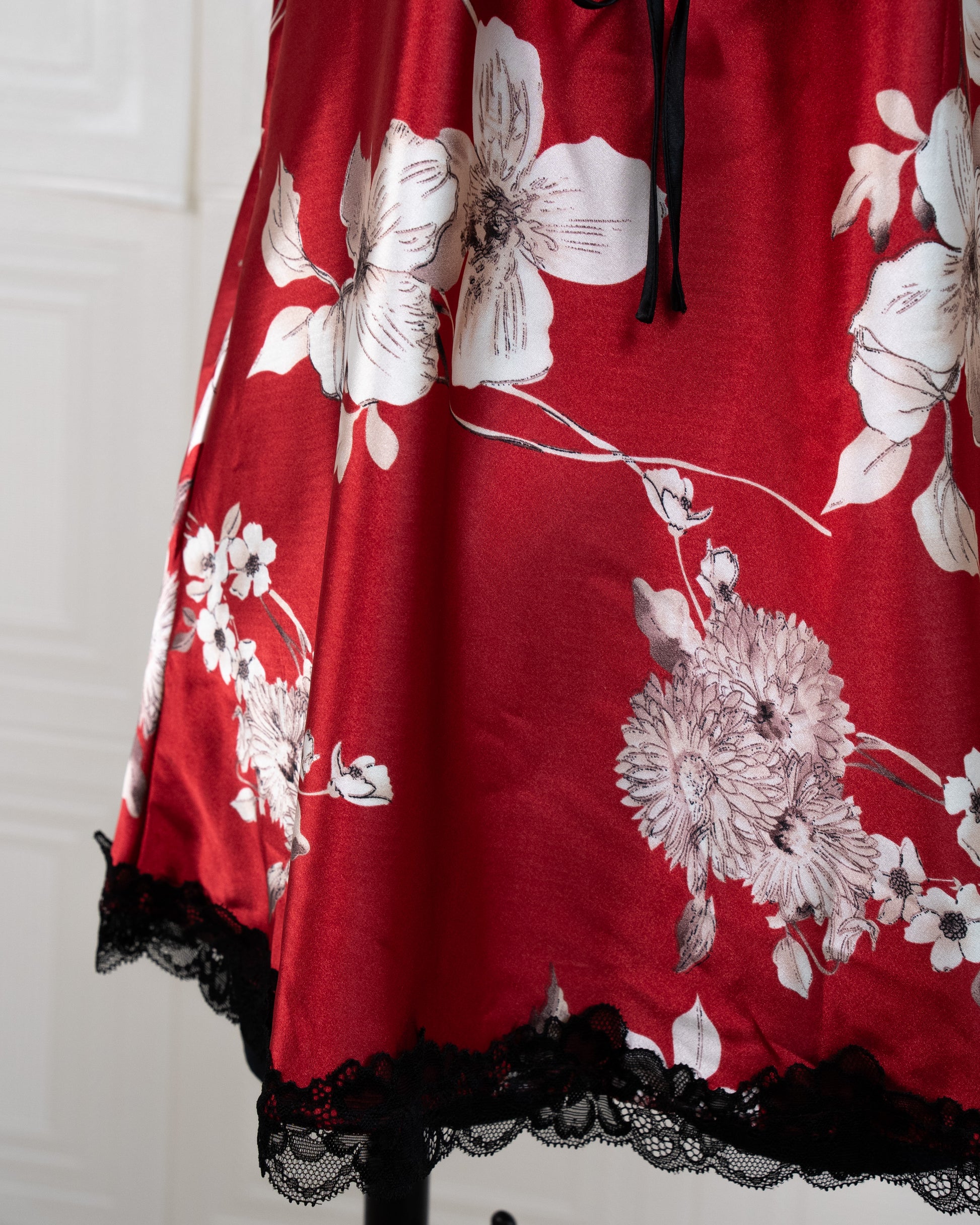 Cool Silk Slit Backless Dress Red Print - Fever Lingeries