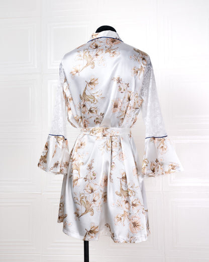 Silk Long-sleeve Bathrobe with Lily Pattern and Lace Details - Fever Lingeries