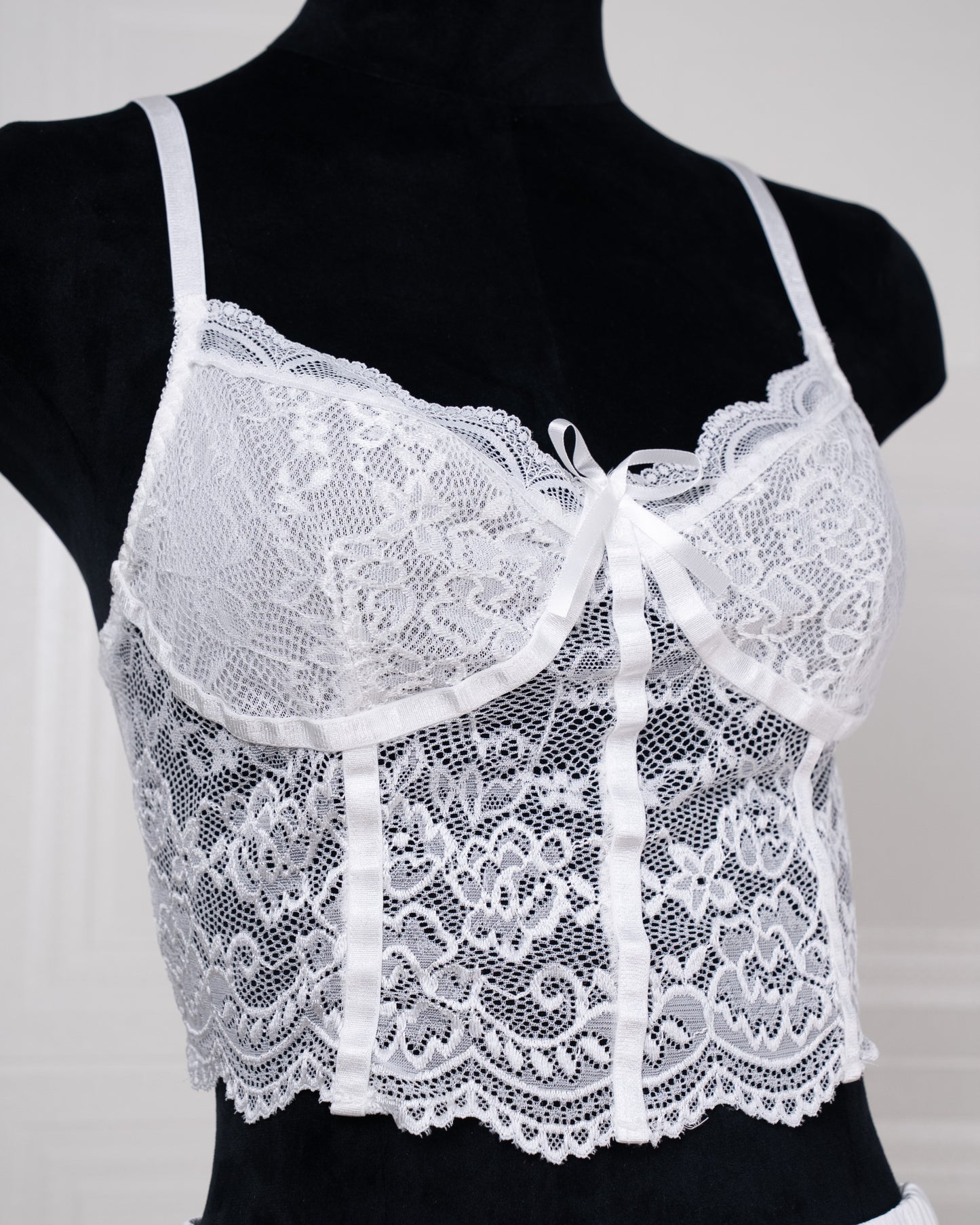 Lace Camisole and Ruffled Shorts Loungewear Set - Fever Lingeries