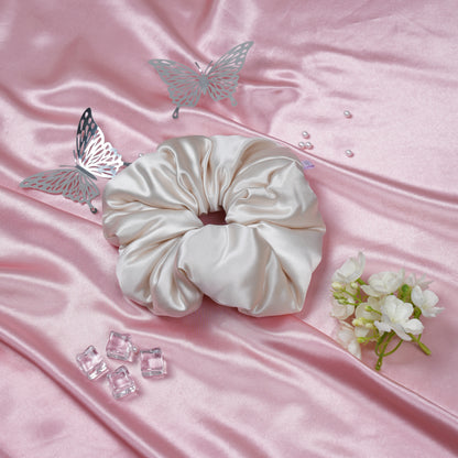 Silk Scrunchie Pearl Luster